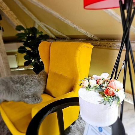 Laci Lak Oradea Εξωτερικό φωτογραφία